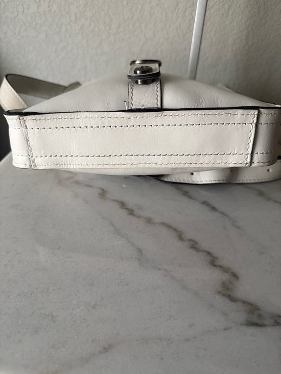 Patricia Nash White Leather Crossbody Bag with Card Holder - Picture 5 of 12